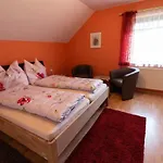 Claudia Apartman