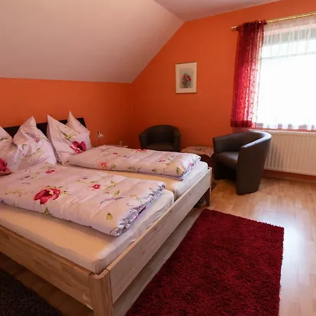 Claudia Apartment